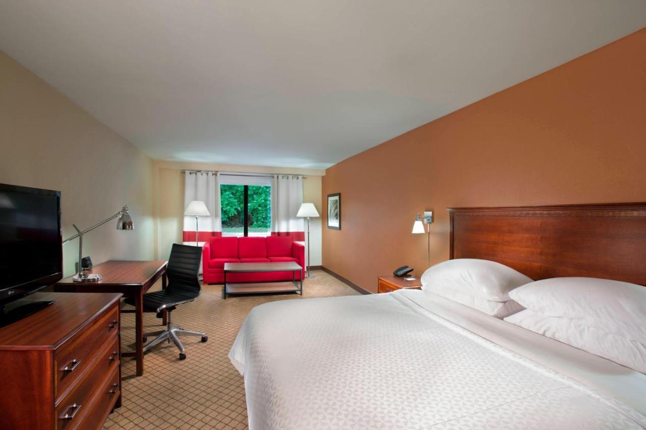 Doubletree By Hilton Manhattan, Ks Manhattan